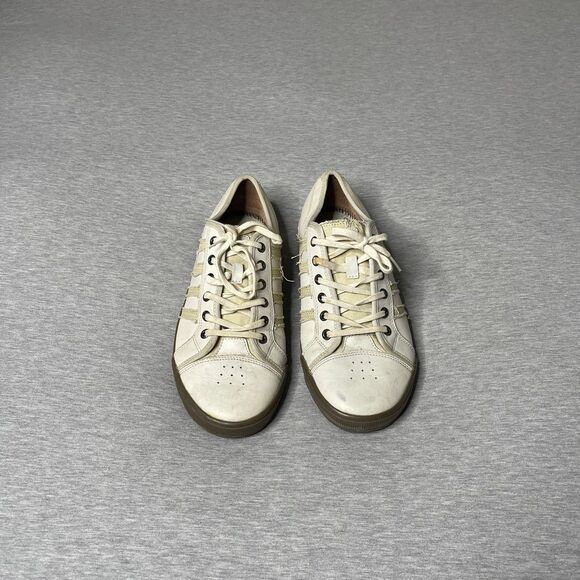 Clarks Men’s Vintage Casual Oxford Sneaker Shoes - Picture 2 of 11